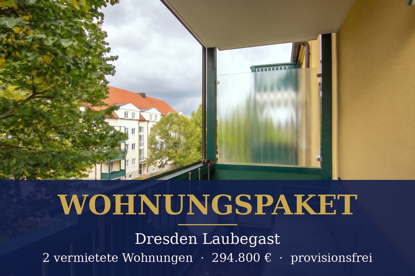 Balkon einer Wohnung im Wohnungspaket in Dresden-Laubegast mit Blick auf die Wohnanlage